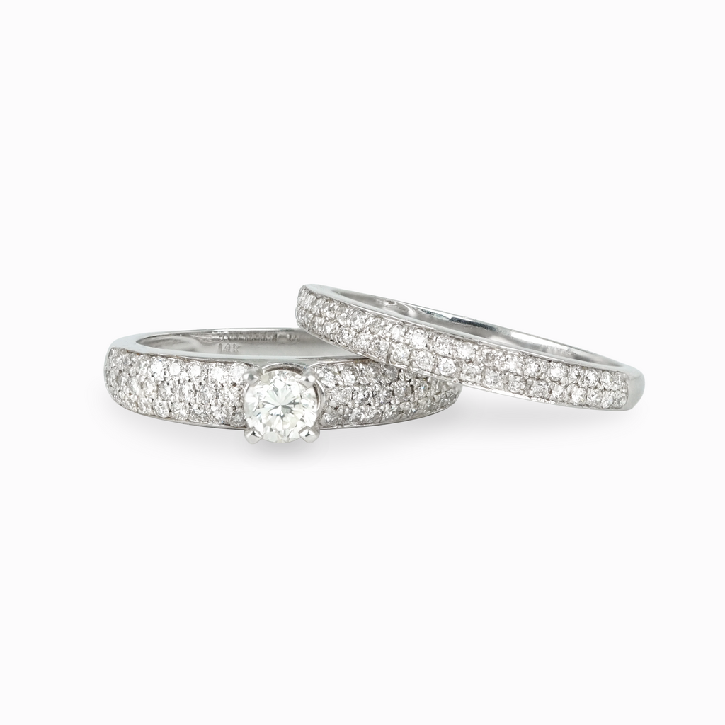 Round Diamond Pavé Ring Set